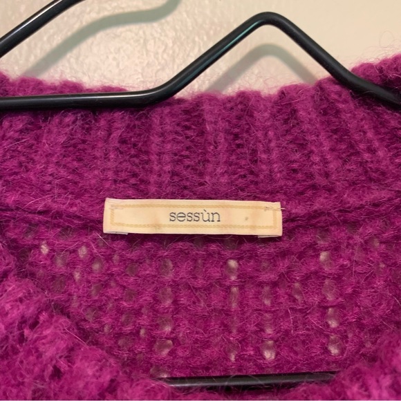 Sessun Mairena magenta Aplaca blend sweater size medium - Picture 2 of 8